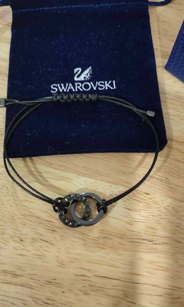 Swarovski ALTO Black Carbon Texture Double Ring Unisex Bracelet