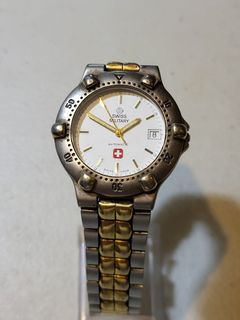(Category: ) located in . Submitted by KCY_Timepieces (Listing ID 1294512251, Image 1). Description: .
