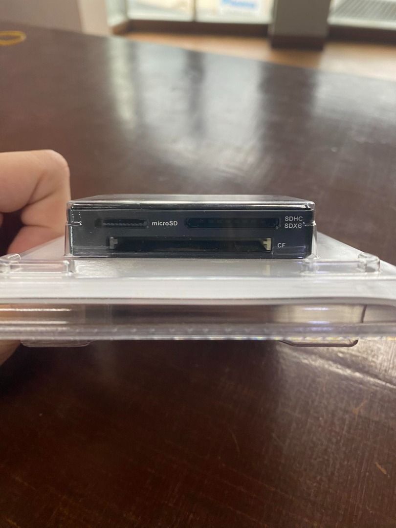 Transcend RDC8 SD/microSD/CF Card Reader USB Type-C 3.1 TS-RDC8K2 (Category: Memory & SD Cards) located in Pasig City. Submitted by technofuseofficial (Listing ID 1294467588, Image 2). Description: Transcend RDC8 SD/microSD/CF Card Reader USB Type-C 3.1 TS-RDC8K2 USB Type micro USB to USB Type C Connection Interface USB 3.1 Gen 1 (USB 5Gbps) Card Reader Slot(s) SD /microSD/CompactFlash Memory Card Supported SDXC (UHS-I)/SDHC (UHS-I)/microSDXC (UH