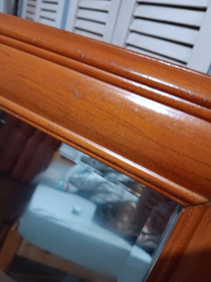Wall Mirror (Category: Mirrors) located in Marikina City. Submitted by jesus1smysavi0r (Listing ID 1294564298, Image 2). Description: solid wood no issues.