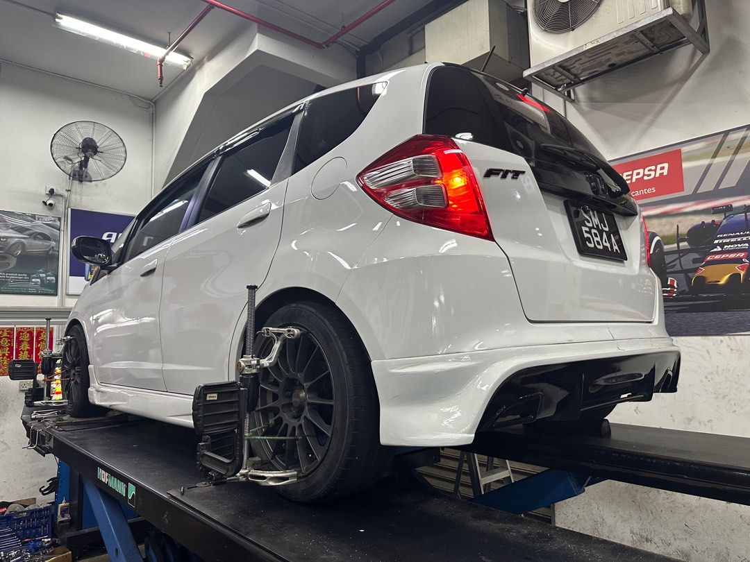 Wheel Alignment (Category: Suspension & Handling) located in Singapore. Submitted by james_mech (Listing ID 1294557656, Image 1). Description: Hi, Are you looking for a Wheel Alignment by a professional mechanic? Prices varies on car model. Pls msg me if you are keen. Thanks .