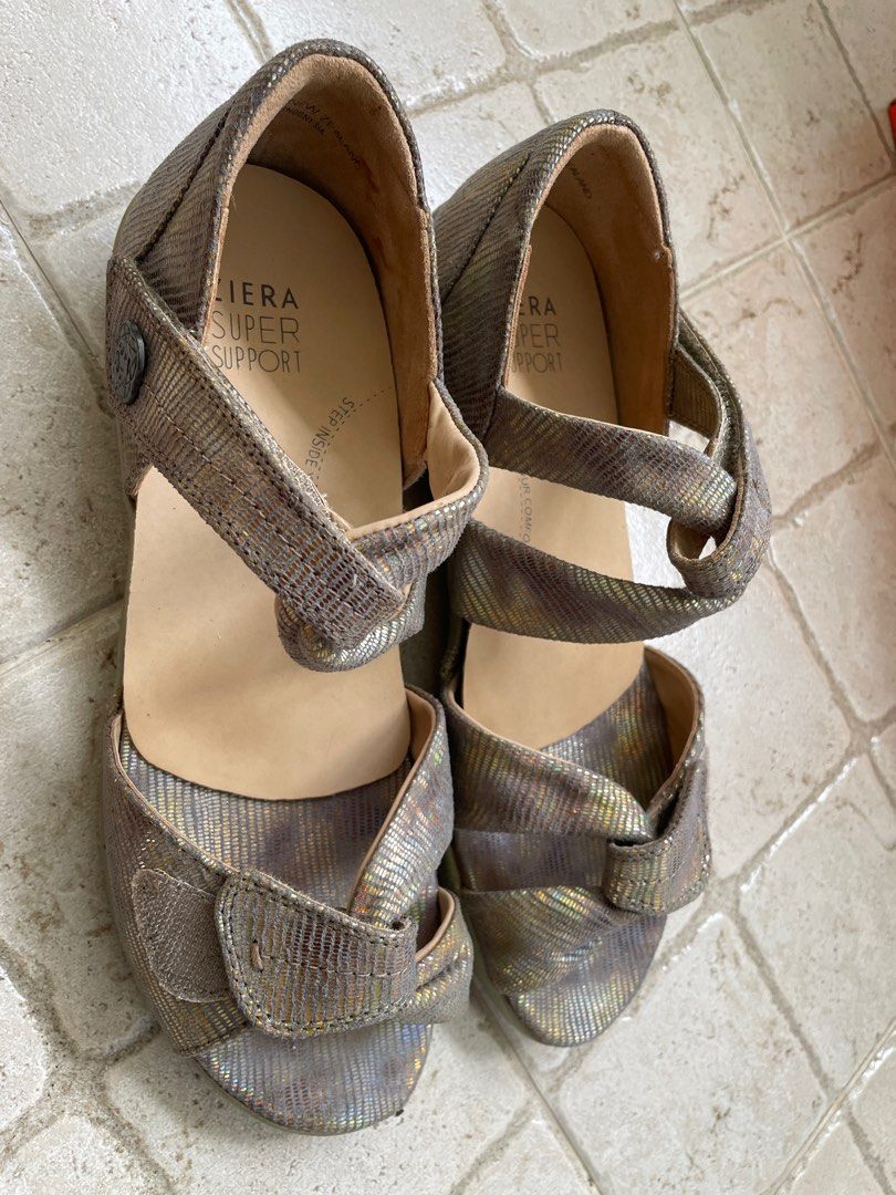 Ziera super comfort w arch support n bunion Women s Fashion Footwear Sandals on Carousell