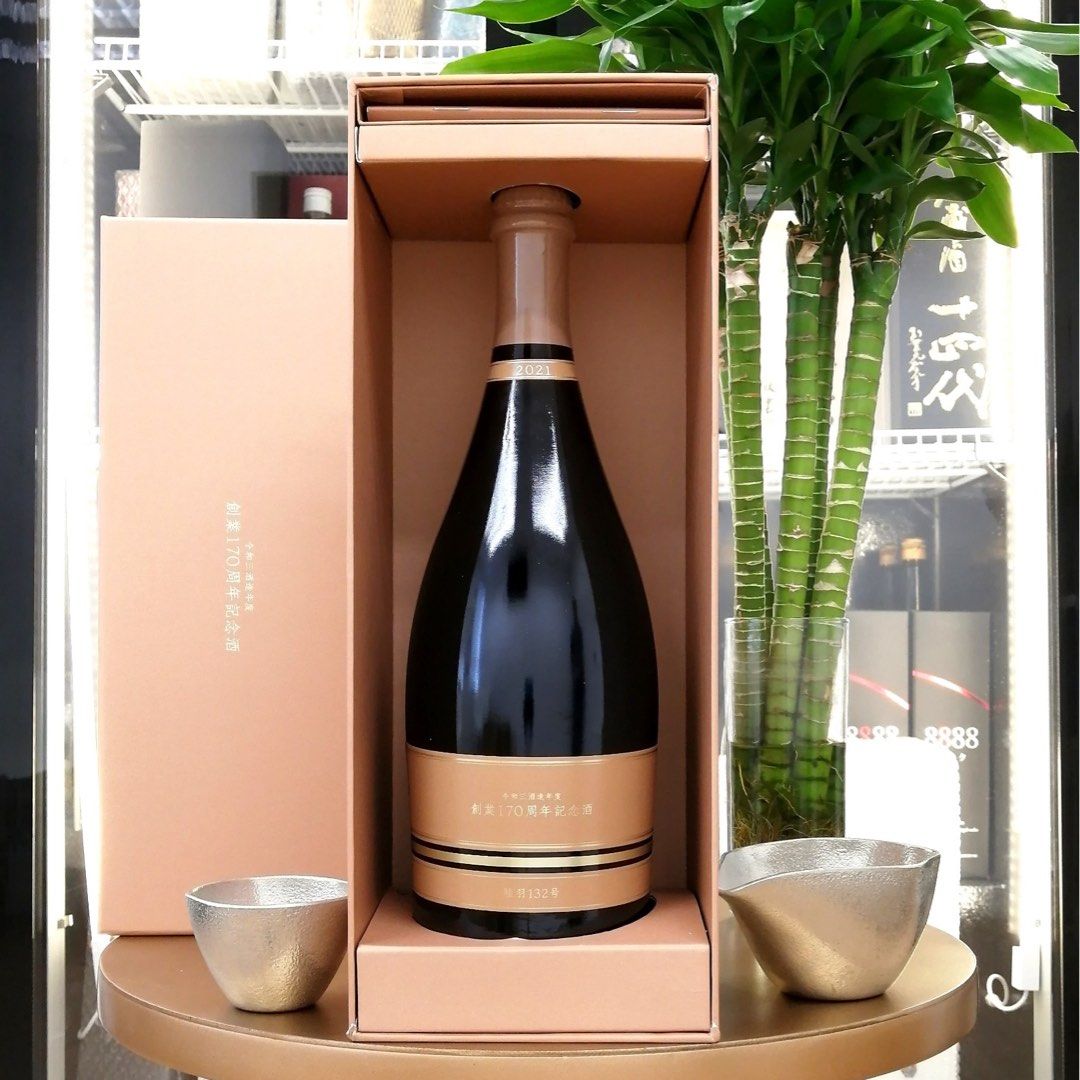 新政 六號酵母誕生九十周年記念酒 陸羽132号