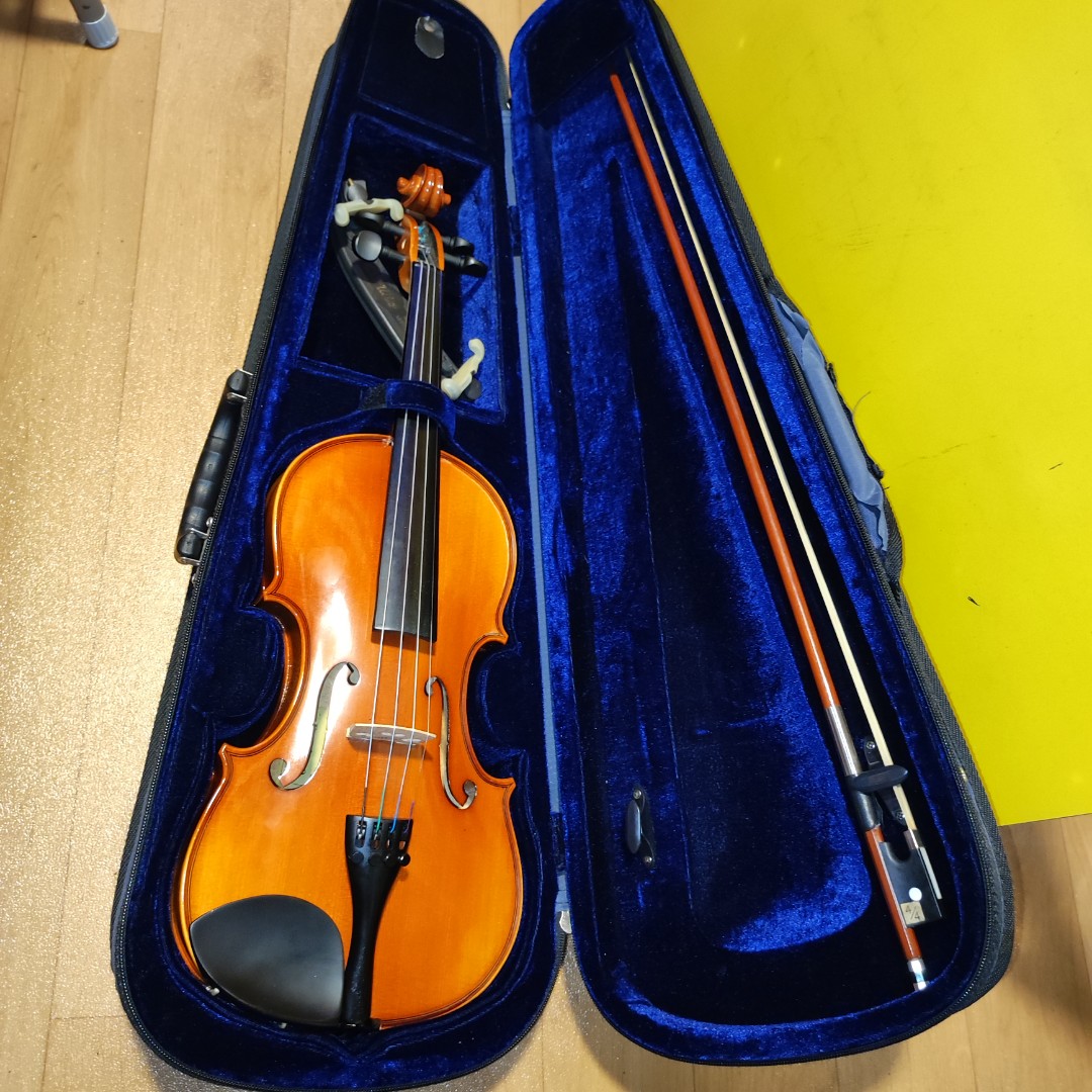 小提琴Violin 4/4, 興趣及遊戲, 音樂、樂器& 配件, 樂器- Carousell