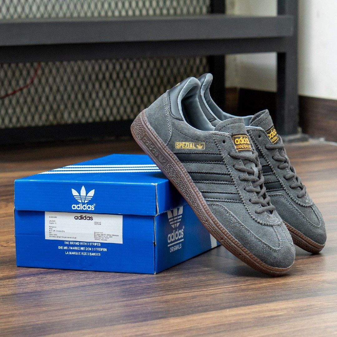 ADIDAS SPEZIAL HANDBALL GREY BLACK SOL GUM, Fesyen Pria, Sepatu