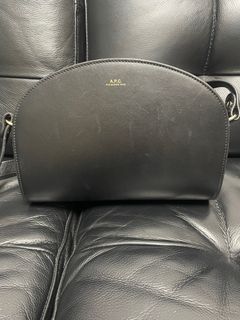 （分類：）位於 。 由 yannisww 提交（商品編號 1294751291，圖片 1）。簡介： 。
