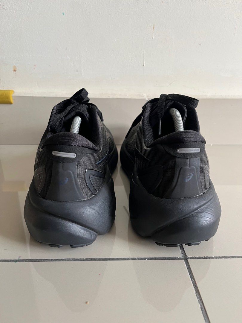kasut asics gel kayano
