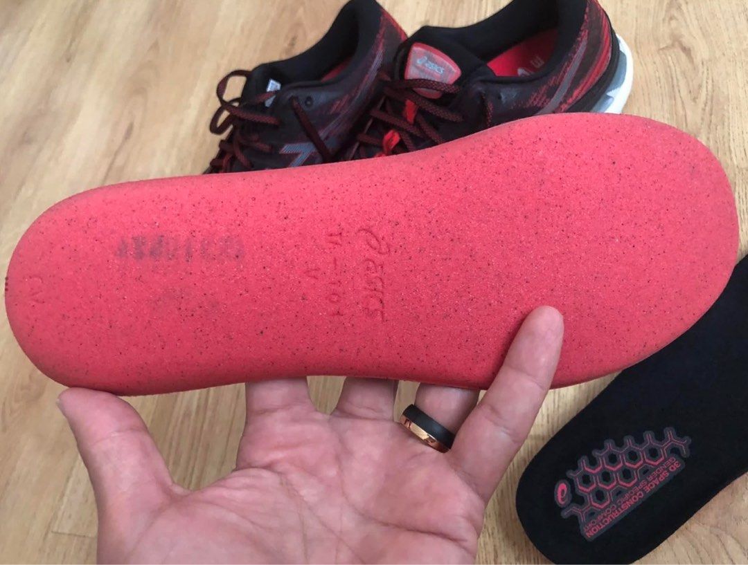 Asics kayano insoles hot sale