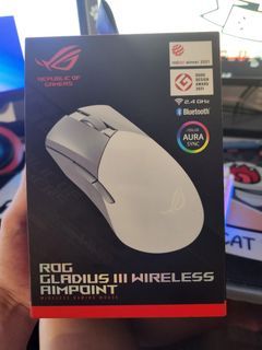 ASUS ROG Gladius III Wireless Aimpoint gaming mouse