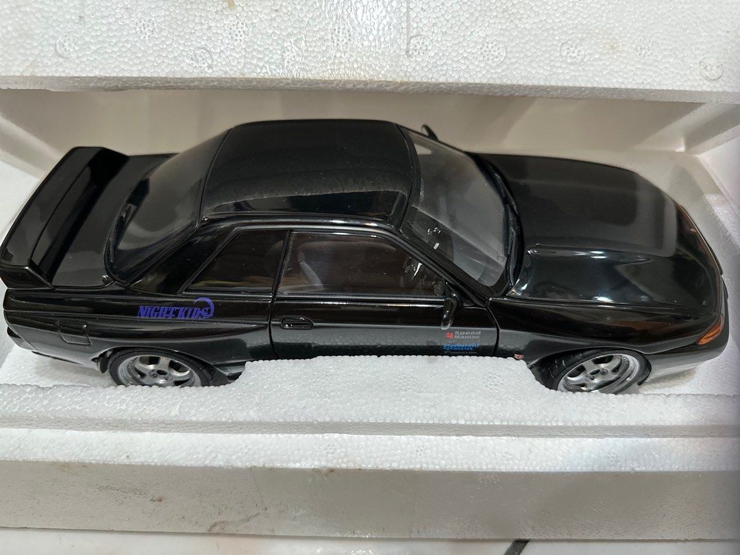 Autoarts Initial D Legend 2 1:18 (Category: Vehicle & Diecast Models) located in Makati City. Submitted by heartbreakerathigh (Listing ID 1294824053, Image 3). Description: Back in Box Displayed in case Item 100% unscrewed Box 90% condition .