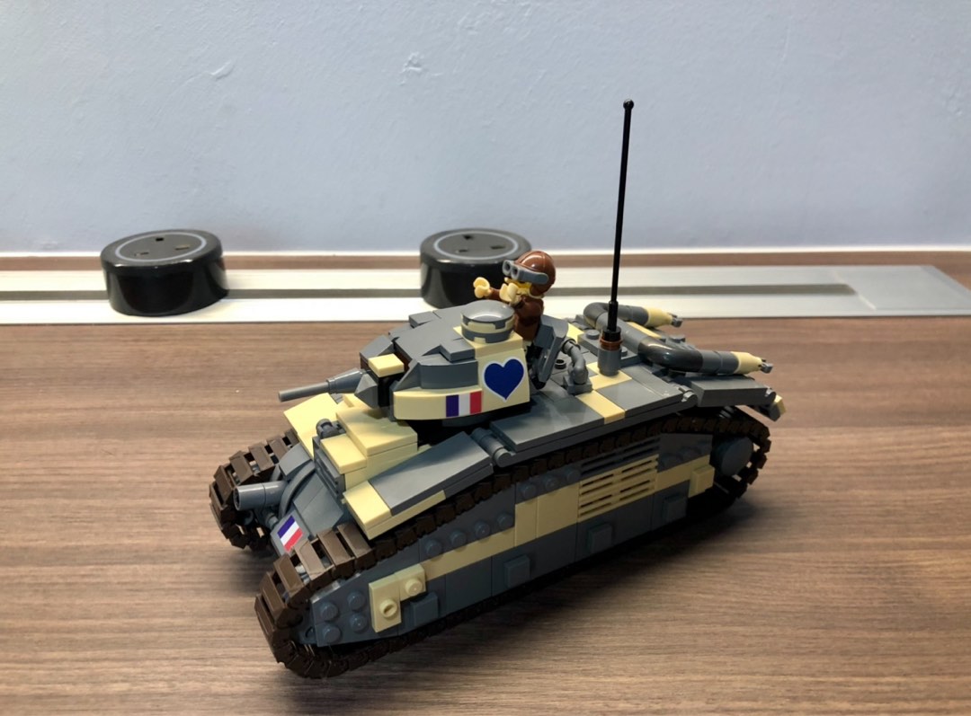 Brickmania 2150 Char B1 BIS