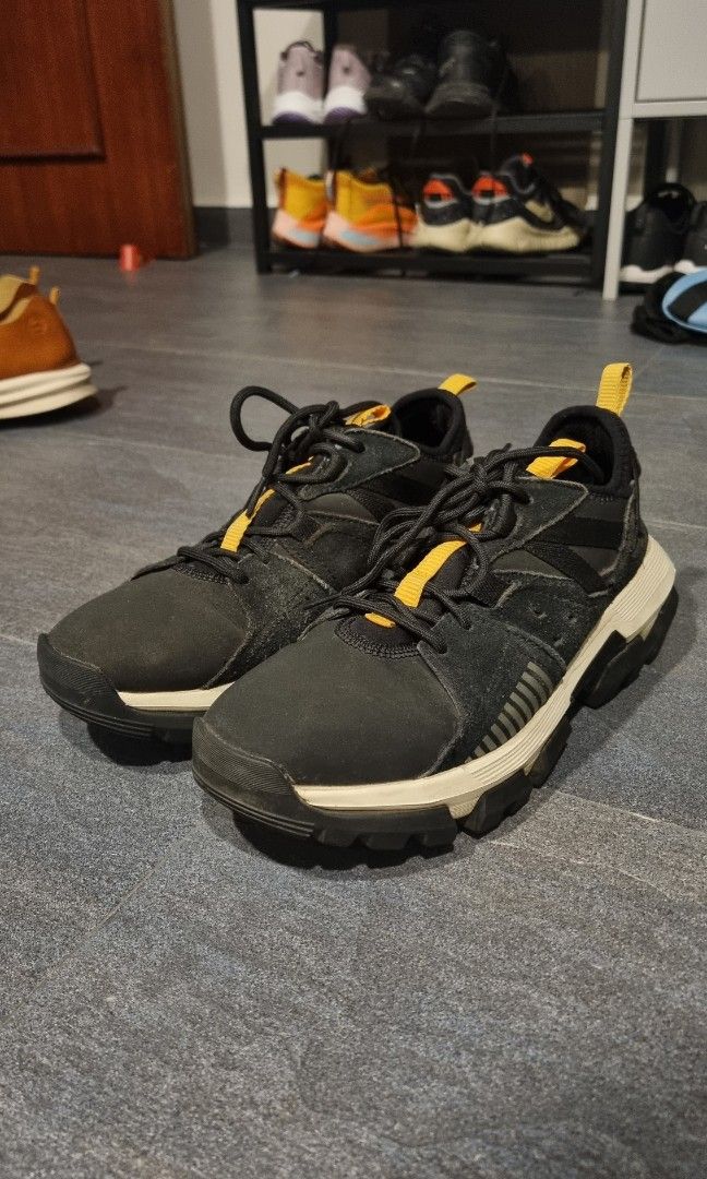 Caterpillar Low Cut Composite Toe boots