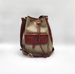 (Category: ) located in . Submitted by designercollectibles.com.au (Listing ID 1294677109, Image 1). Description: .