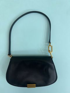 （分類：）位於 。 由 thethirdwardrobe 提交（商品編號 1294787241，圖片 1）。簡介： 。