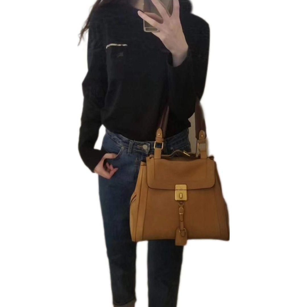 Chloe darla bag store