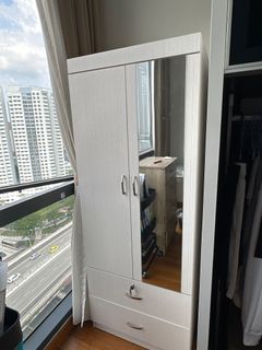 (Category: ) located in . Submitted by sell_anything_ (Listing ID 1294719389, Image 1). Description: .