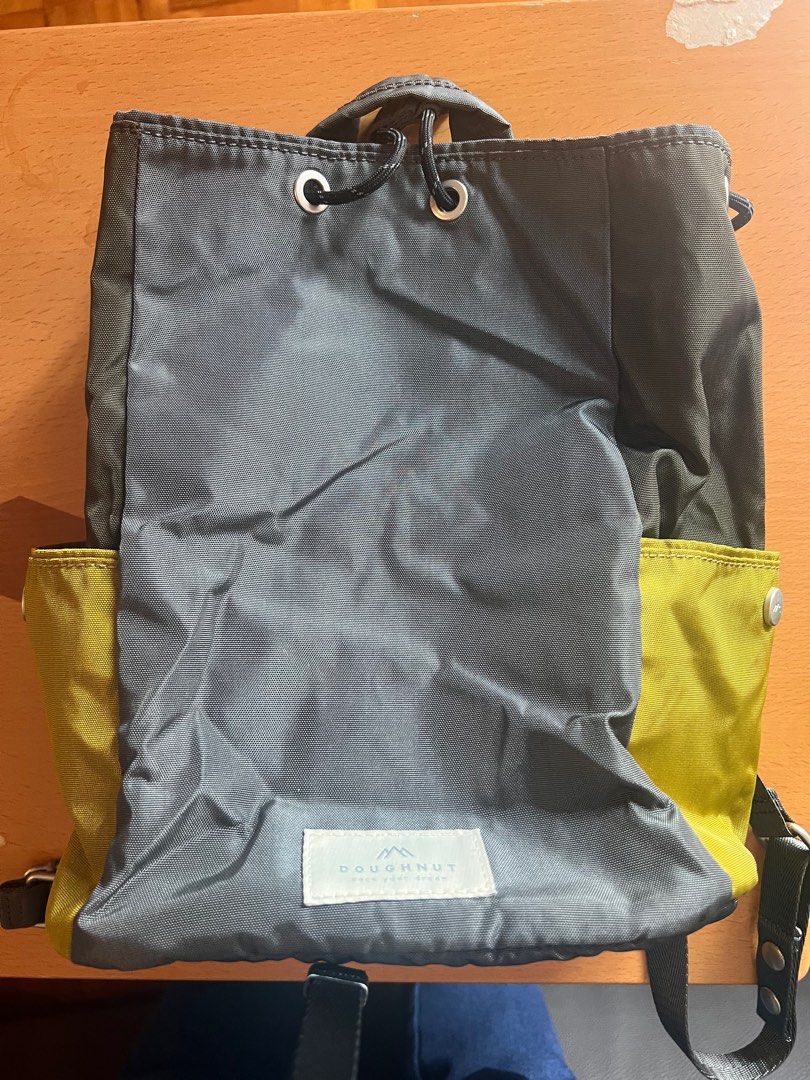 Doughnut Sonoma Glossy Blocking Series Backpack, 男裝, 袋, 背包