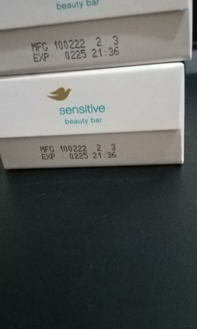 Dove sensitive soap 135g (Category: Bath) located in Antipolo. Submitted by cone0812 (Listing ID 1294820130, Image 2). Description: DOVE sensitive 135g Exp. 02 2025 Price negotiable 2 pcs available.