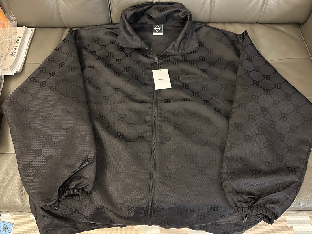 FCRB Monogram Nylon Blouson, 男裝, 外套及戶外衣服- Carousell