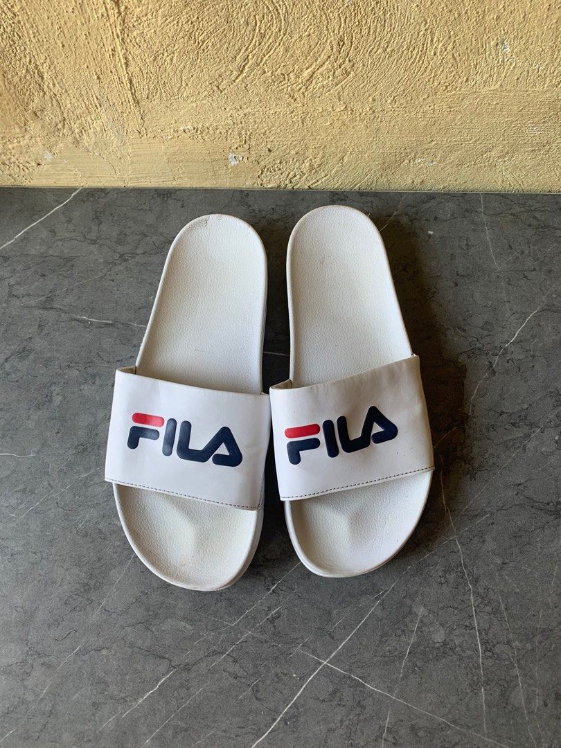 Fake fila slides 2025