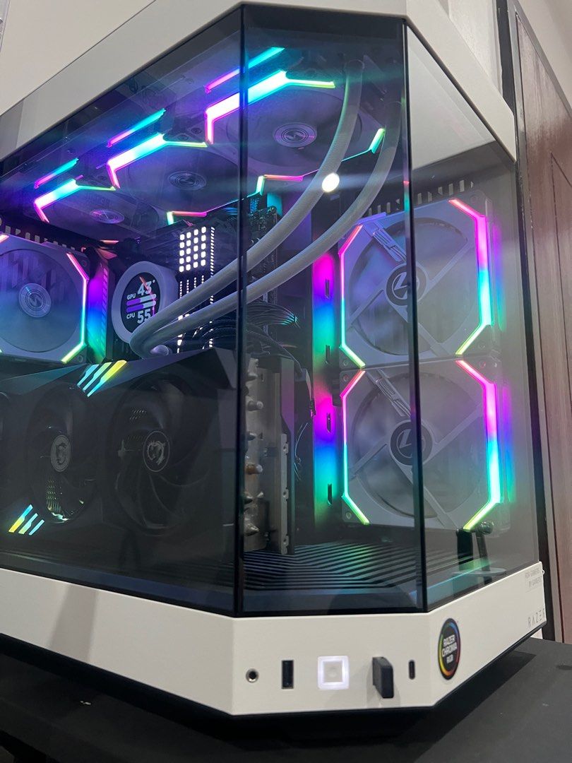 Gaming Desktop (Hyte Y60 Case with 4080 GPU) (Category: Desktops) located in Carmona. Submitted by tonton123456h (Listing ID 1294789390, Image 3). Description: Motherboard: MSI MAG X570S Tomahawk Max WIFI CPU: AMD Ryzen 9 5900X 12-Core Processor GPU: MSI NVidia GeForce RTX 4080 16GB Gaming X Trio RAM: Corsair Dominator Platinum RGB 32GB (4x8GB) DDR 4 DRAI Power Supply: Coolermaster MWE Gold V2 Full Modular 850W Entry Level 80 Plus Gold Storage SS