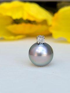 (Category: ) located in . Submitted by Myjewelryroom (Listing ID 1294741606, Image 1). Description: .