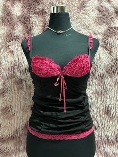 Gothic corset type dainty lace top (helping tags alt grunge gothic emo jane margolis vibe y2k cosplay aesthetic Victoria secret intimates )