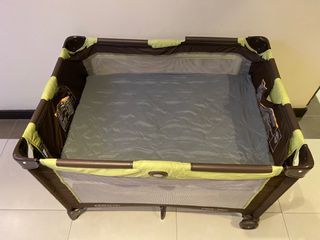 Graco Pack and Play Crib