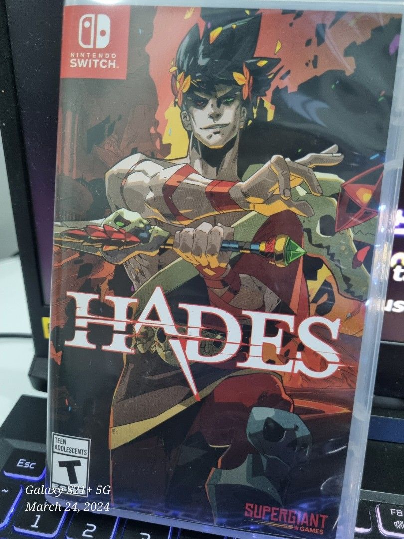 HADES / NINTENDO SWITCH, Video Gaming, Video Games, Nintendo on Carousell