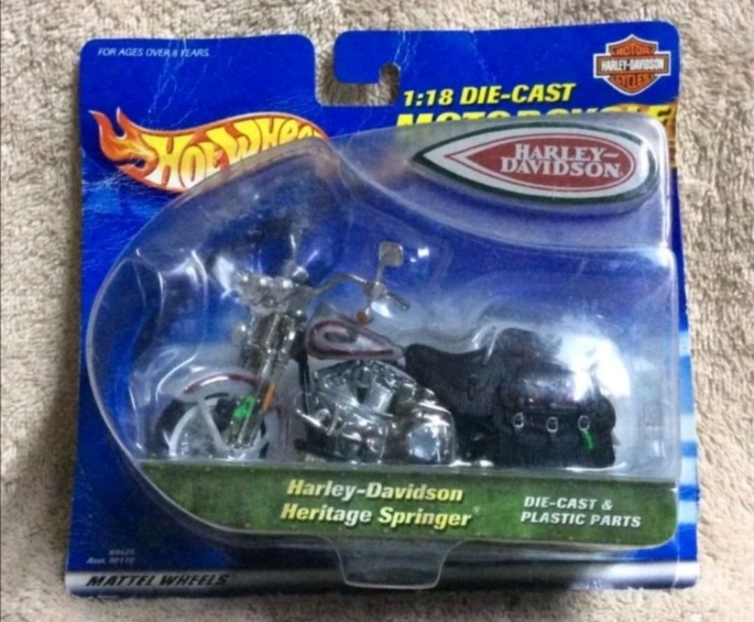 Harley Davidson Hot Wheels 1 18 Die Cast Motorcycle Heritage Softail Classic Hobbies Toys Toys Games on Carousell
