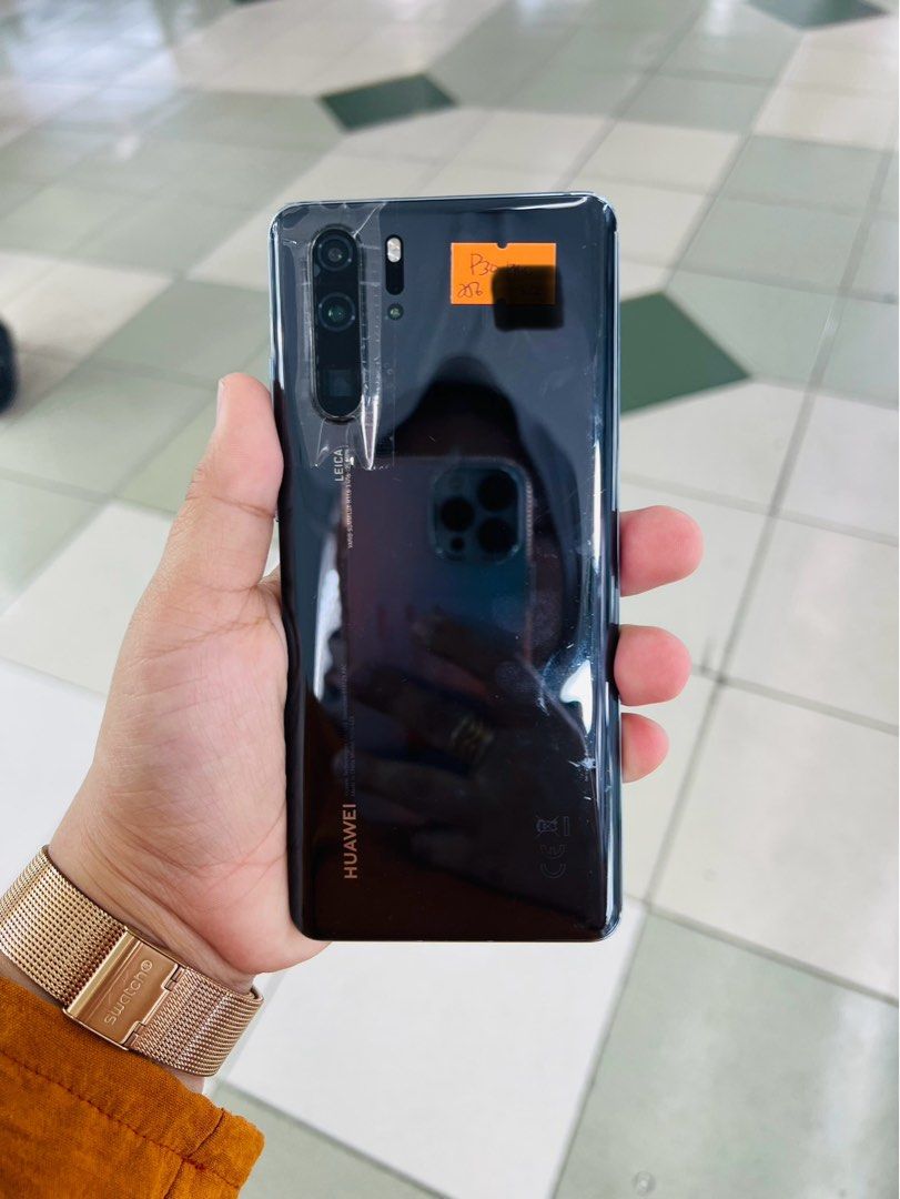 Huawei P30 Pro 256gb DUALSIM FU (Category: Huawei) located in San Juan City. Submitted by javedsgadgetshop (Listing ID 1294709375, Image 1). Description: OPEN FOR INSTALLMENT VIA CREDIT CARD/GGIVES & SWAP/TRADE-IN! WE BUY AND SELL ( ANYKINDS OF UNIT BINIBILI PO NAMIN)! PTPA : Padelete po f bawal Read ❗️Onhand ‼️ Huawei P30 Pro •256gb •NTC Variant •Good batt health •Factory Unlock •95% Smoothness •No hidden issue | No Repaired •100% Authentic | No