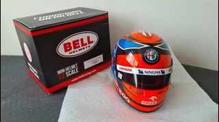 (Category: ) located in . Submitted by f1model-cars-helmets (Listing ID 1294668610, Image 1). Description: .