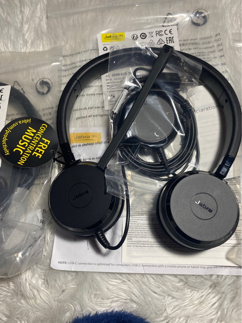 Java Evolve 20 jabra evolve20 brandnew, Audio, Headphones & Headsets on Carousell