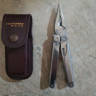 Leatherman Wave Multi tool Never been used (part of a personal collection)