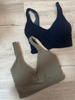 （分類：）位於 。 由 olivia____ 提交（商品編號 1294675275，圖片 1）。簡介： 。