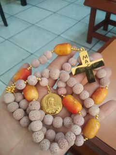 Made in Vatican Rome beautiful coral beads with Devine Mercy on rosary