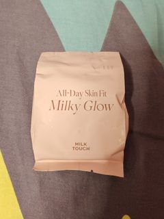 （分類：）位於 。 由 lilly728 提交（商品編號 1294639729，圖片 1）。簡介： 。