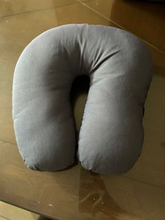 Neck pillow