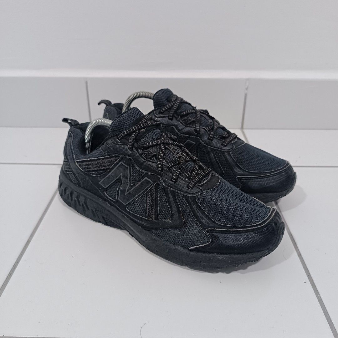 Black new balance 410 store