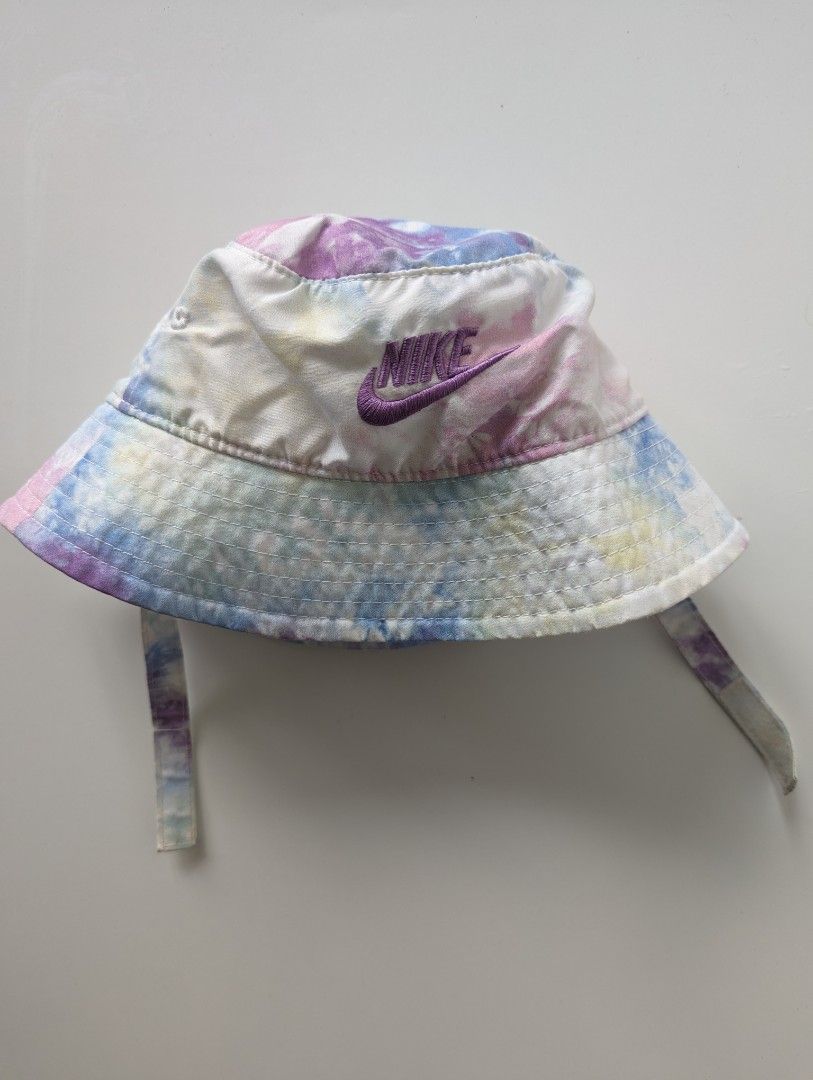 Nike sun hat bucket hat, Babies & Kids, Babies & Kids Fashion on Carousell