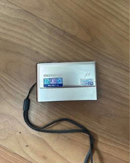 (Category: ) located in . Submitted by handpickedgems (Listing ID 1294771287, Image 1). Description: .