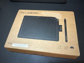 One by Wacom drawing Tablet
