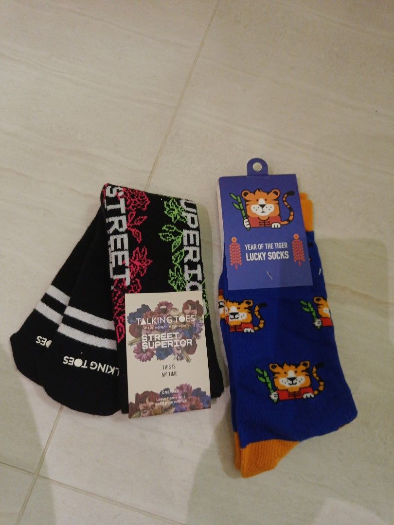 Pattern high socks (Category: Socks) located in Singapore. Submitted by justinable (Listing ID 1294758380, Image 1). Description: .