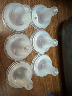 （分類：）位於 。 由 cleverdolphin_ac2086 提交（商品編號 1294732030，圖片 1）。簡介： 。