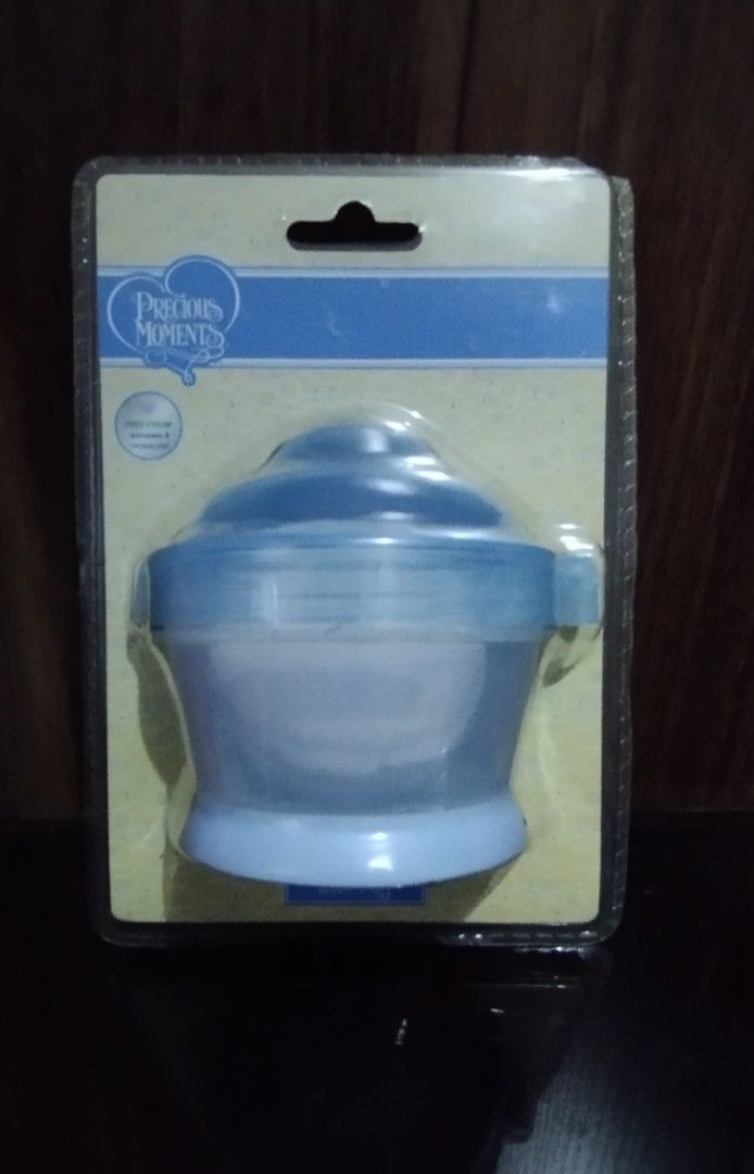 Precious Moments Baby Powder Case with Puff (Category: Baby Toiletries & Grooming) located in Paranaque City. Submitted by momshrus (Listing ID 1294664821, Image 1). Description: Sealed.