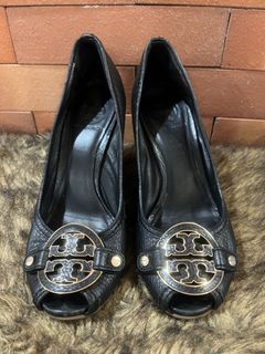 Pre-loved Tory Burch Wedge Size 7