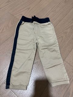 （分類：）位於 。 由 bechuchai 提交（商品編號 1294750843，圖片 1）。簡介： 。