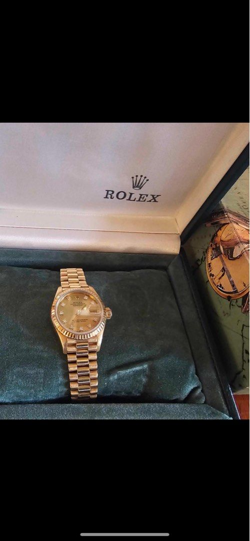 Rolex 1990 Datejust President 18k Solid gold 26mm (Category: Luxury Watches) located in Pasig City. Submitted by Watchaholics (Listing ID 1294803802, Image 3). Description: FAST SALE💪💪💪 Rolex 1990 Datejust President 18k Solid gold 26mm -Year model 1990 -26mm -9/10 condition -comes with unit and original box only (lost certificate) -open for authentication For 465k You may DM or contact @ 09615077138 Thanks admin😉 .
