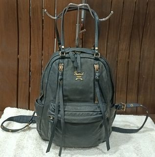 salad small backpack with flaws