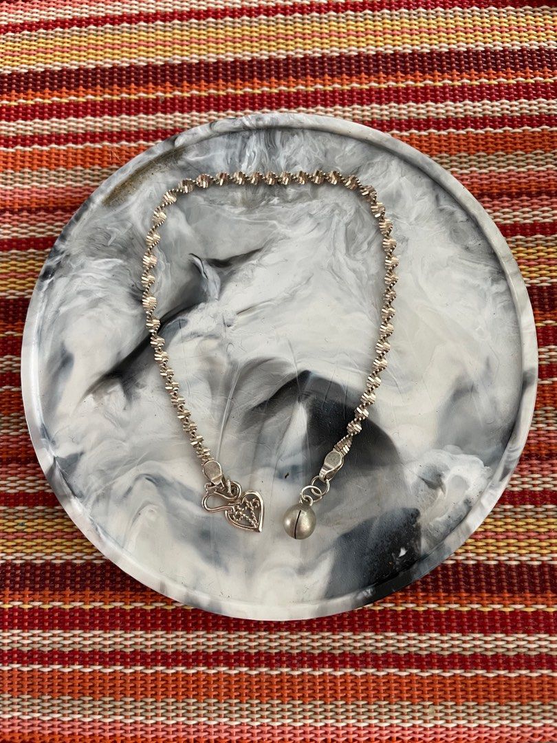 Silver bracelets (Category: Bracelets) located in Singapore. Submitted by rambutanseed1111 (Listing ID 1294687926, Image 1). Description: Silver bracelets for small wrists. SGD12 each. .